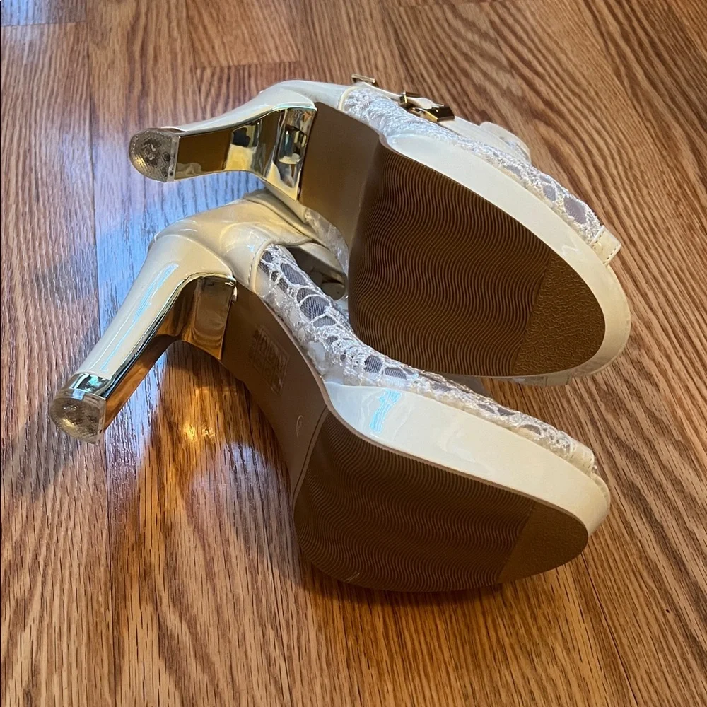 Elegant Cream Lace Peep-Toe Heels - Picture 5 of 5